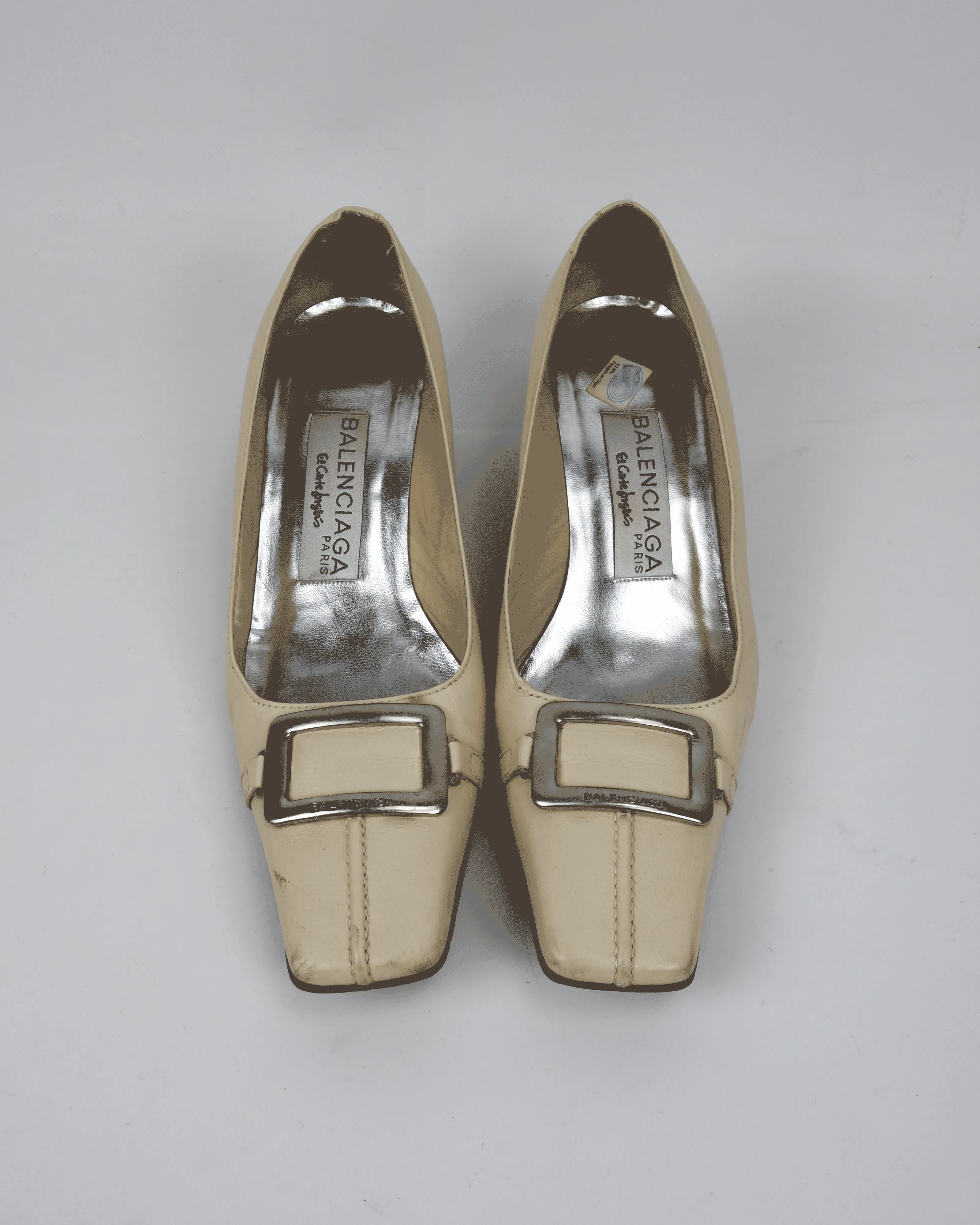 Balenciaga Beige Leather Low Heels 1990's