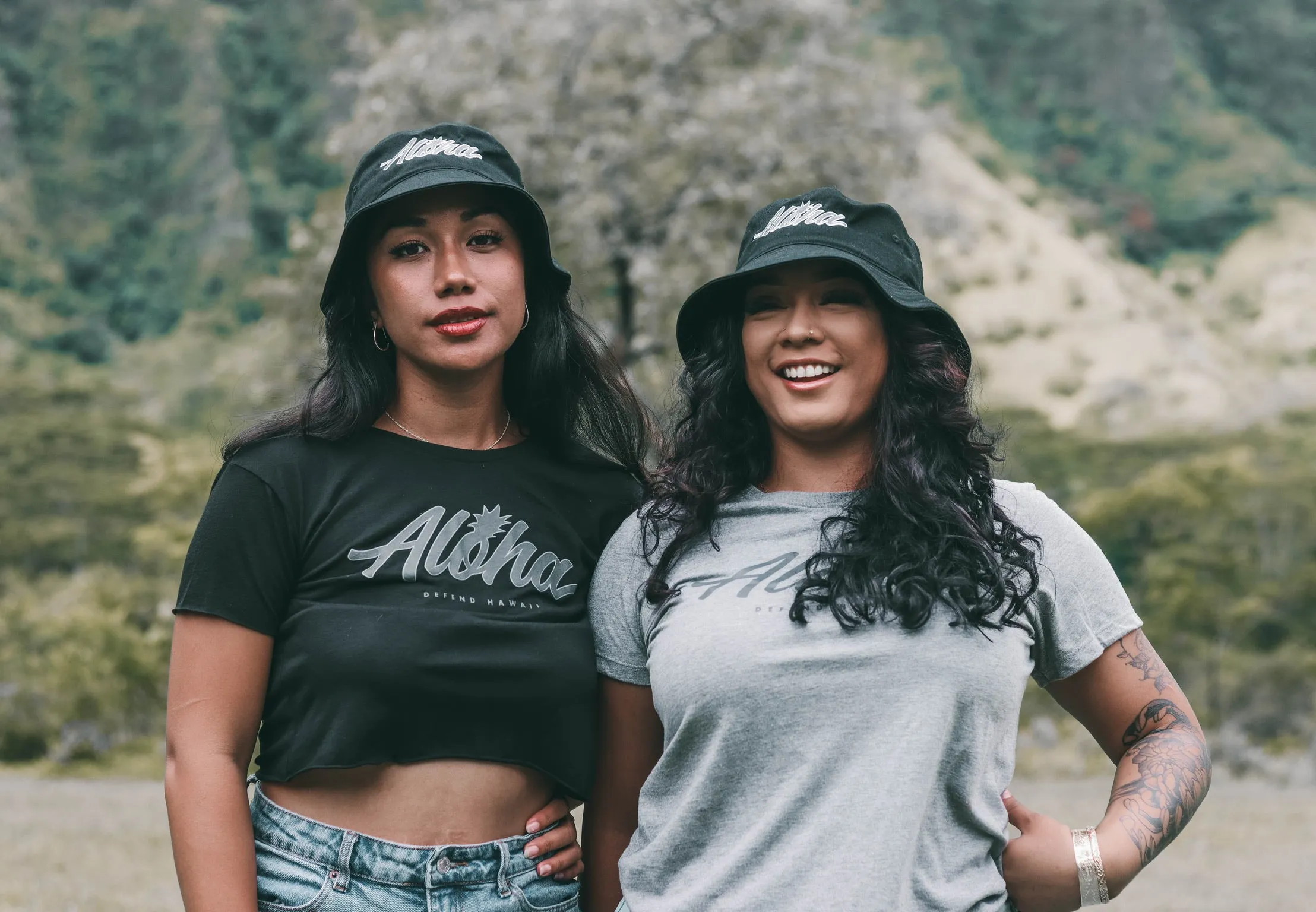 BOLD ALOHA Black Bucket Hat