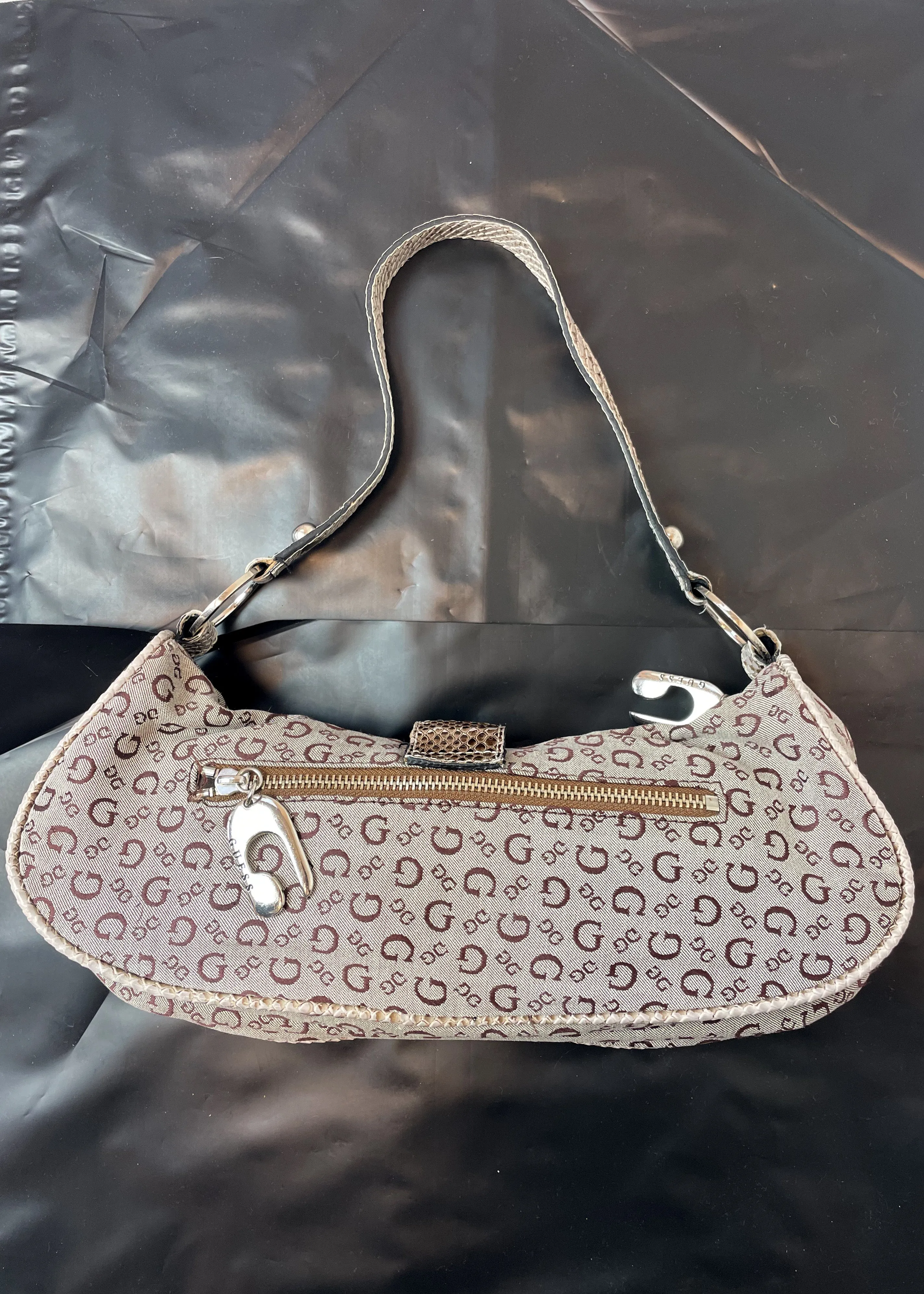 Guess Bag