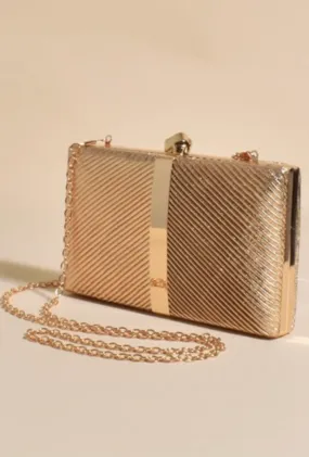 Kenna Clutch - Gold