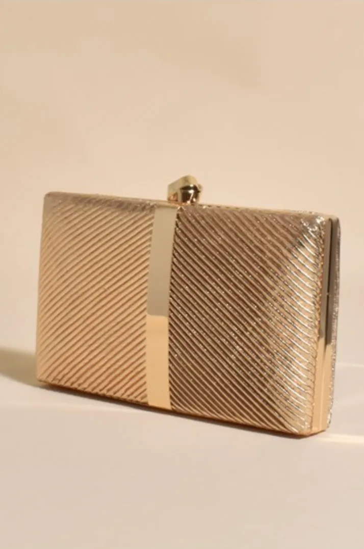 Kenna Clutch - Gold