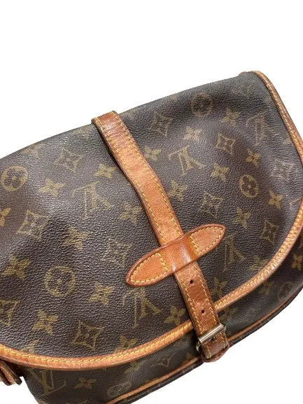 Louis Vuitton Saumur 30 Crossbody