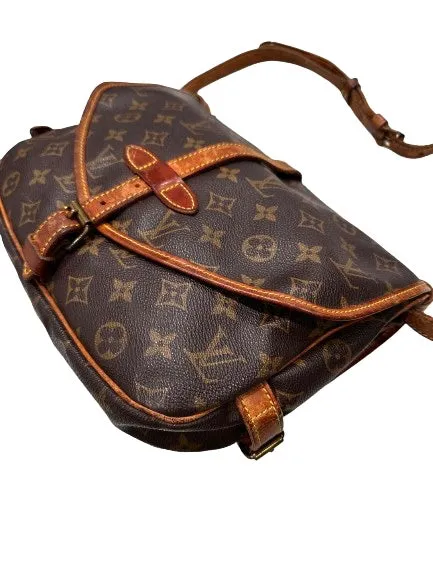 Louis Vuitton Saumur 30 Crossbody